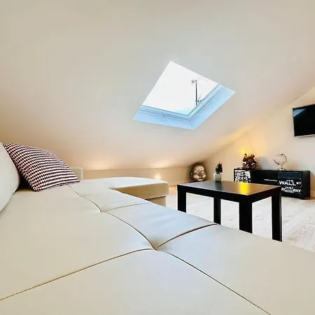 Atico Dalai - Jacuzzi & Terraza Junto Al Mar Y Playas