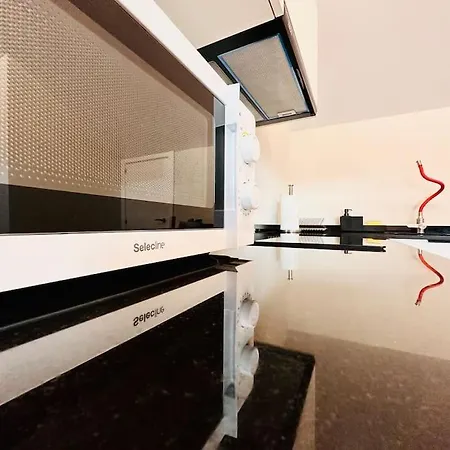 Atico Dalai - Jacuzzi & Terraza Junto Al Mar Y Playas דירה וילאנואבה דה ארוסה